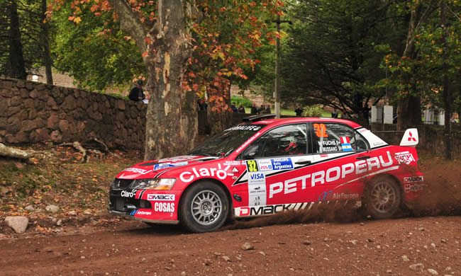 Nicolás Fuchs al frente del rally Argentina