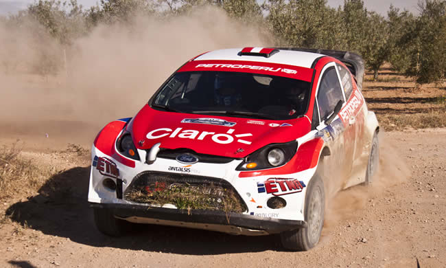 Ramón Ferreyros supera despiste y queda quinto en Rally de Baja Almanzora