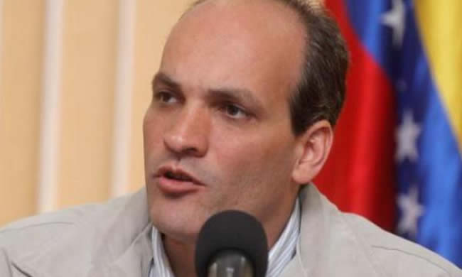 Venezuela dice GM, Samsung, Renault y Yamaha estudian operaciones en el país