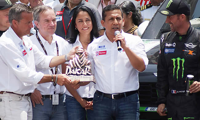 Ollanta Humala espera que el rally Dakar vuelva a Perú
