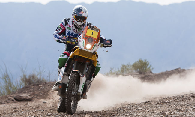 Resultados etapa 12 Marc Coma se alzó con la victoria en la etapa Arequipa-Nasca. Es su 5ª victoria de etapa en 2012 y, lo que es más, adelanta a su gran rival Cyril Despres en 3'57, recuperando así las riendas de la general por un margen de 1'35. Joan Barreda, fue 2º a 2'43, y Jordi Viladoms, 3º a 3'10.