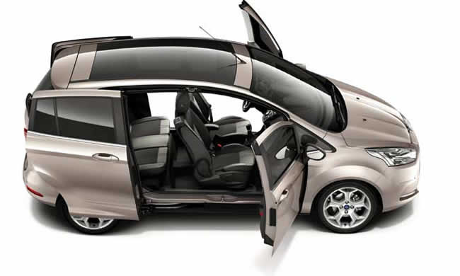 Ford presenta un nuevos sistema de puertas de fácil acceso en el B-Max