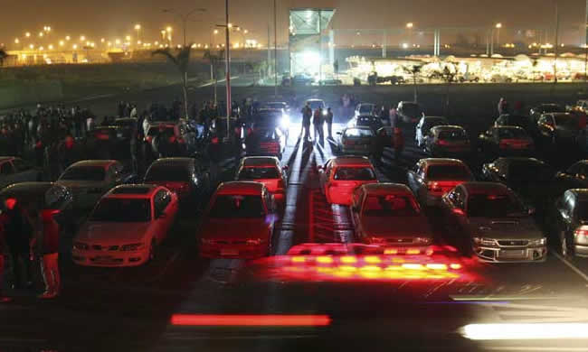 Carreras clandestinas al estilo "Rápido y Furioso" se toman las calles en Chile