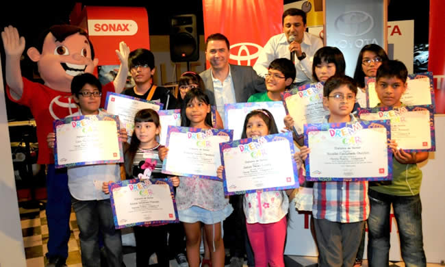 Toyota premió los mejores diseños del auto del futuro