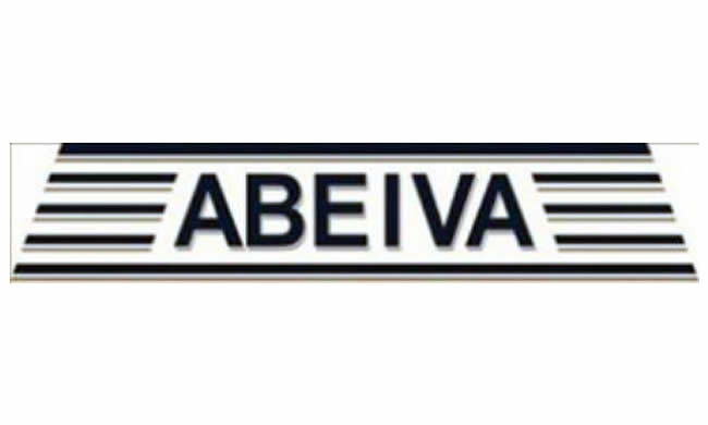 Las ventas de automóviles importados en Brasil cayeron 35% en mayo