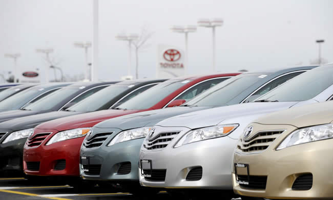 Ventas de coches en Estados Unidos despegan pese a la desaceleración económica