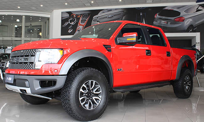 FORD PRESENTA LA NUEVA F-150 SVT RAPTOR 