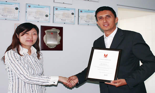 Indumotora Perú recibe autorización oficial de JMC