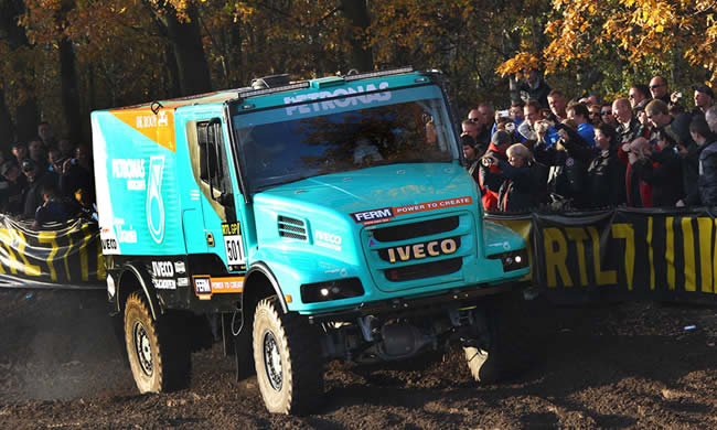 En Eindhoven calientan los motores