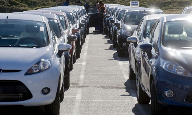 El sector del automóvil europeo analiza hoy los desafíos que afronta