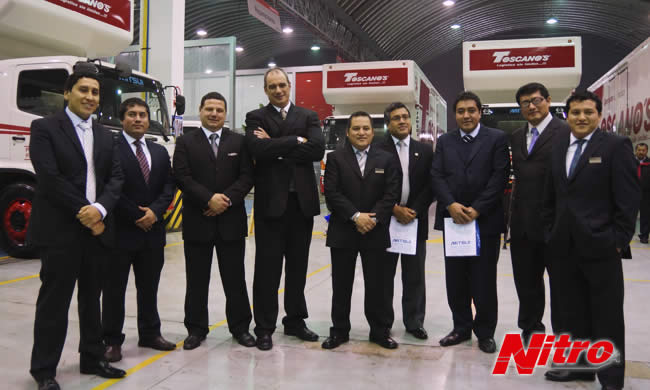 Hino entrega diez nuevos camiones a Toscano’s