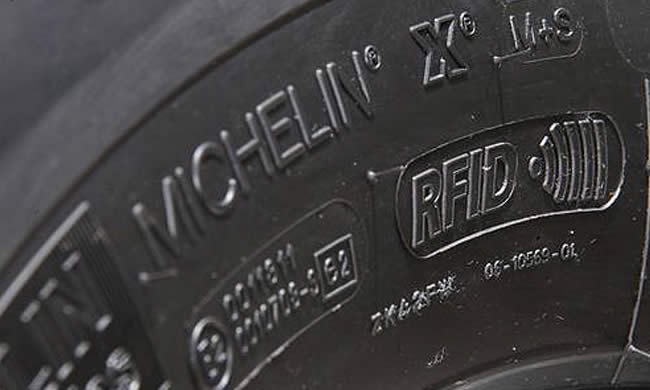 Michelin incorpora chip en sus llantas