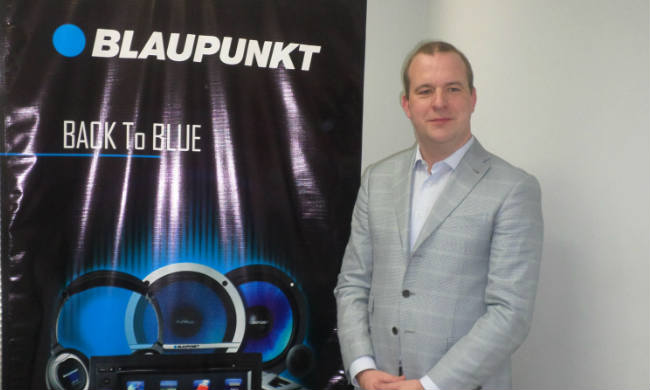 Pionera mundial de car audio se expande en el Perú blaupunkt_car_uadio_estreno_peru