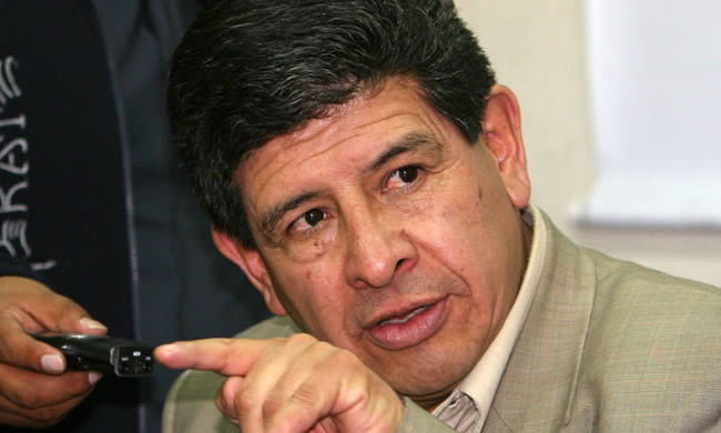 Carlos Villegas.