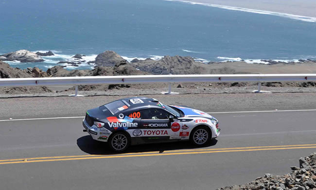 Lucho Alayza en su Toyota GT86
