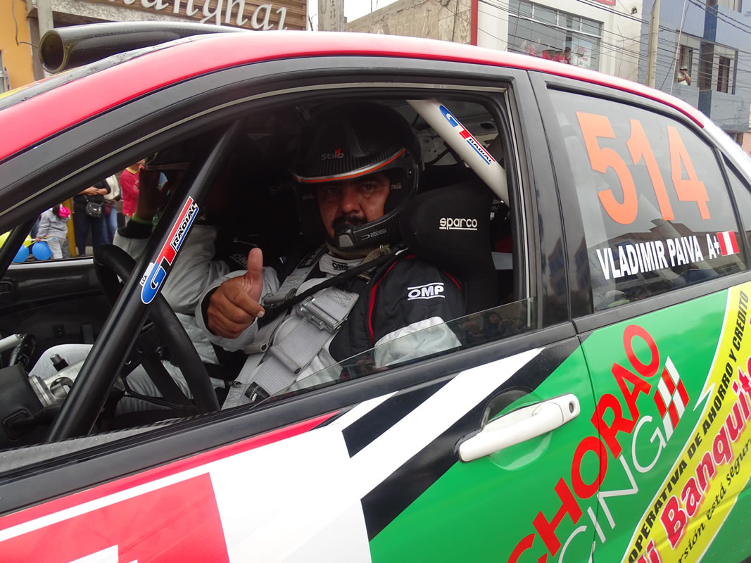 Paiva y Cabezas luchando por la N4 y la General