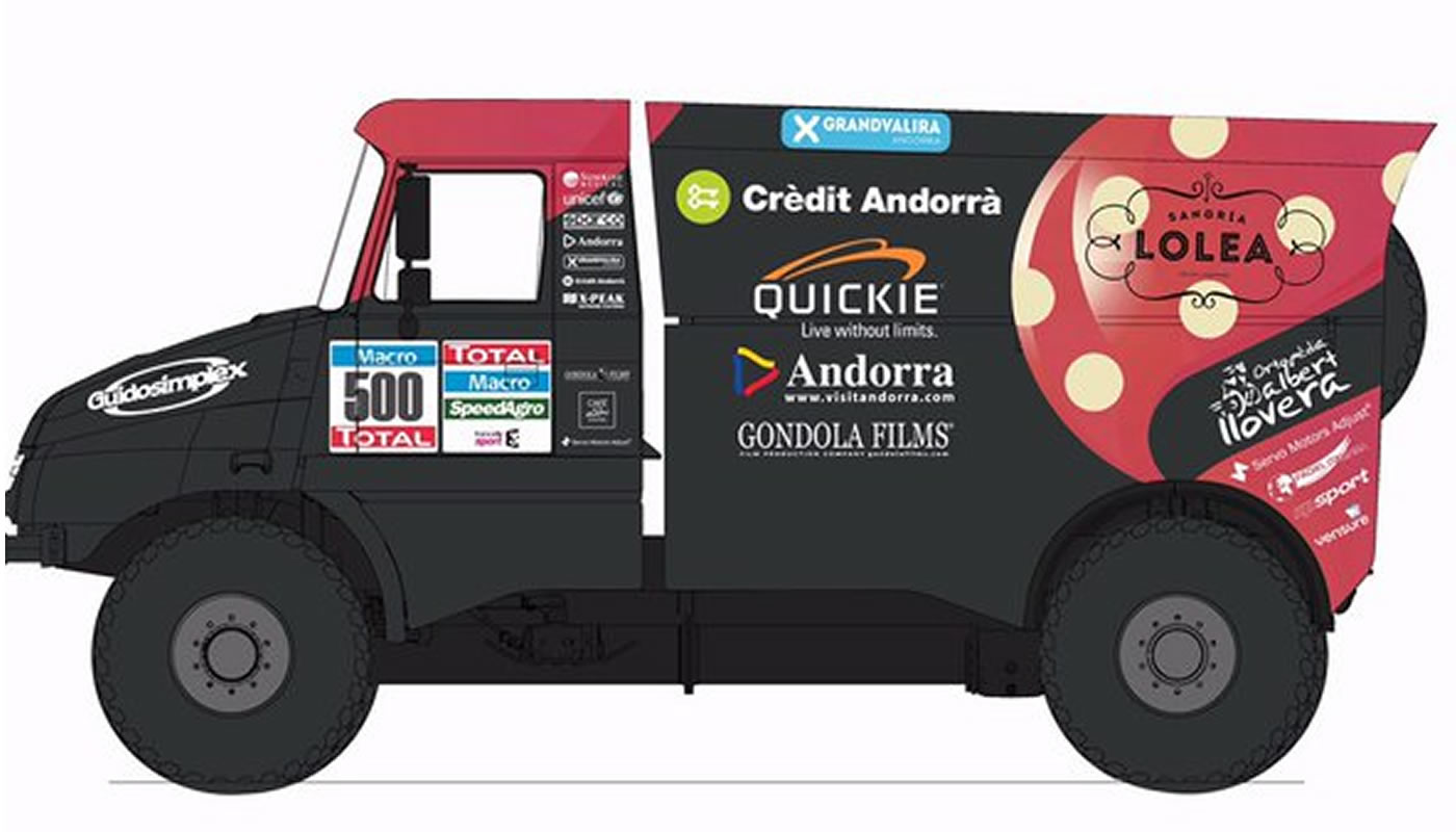 Albert Llovera presenta el camión con que participará en el Dakar 2016