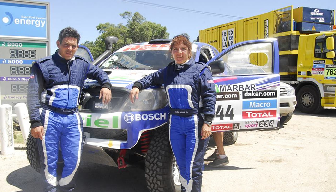 Reina Alicia, la única piloto argentina por el Dakar
