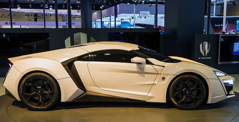 Qatar expone por primera vez el automóvil más caro del mundo