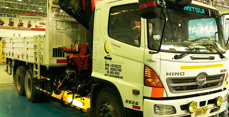 Hino presentó su nuevo servicio Hino -Lubriexpress