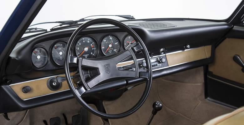Porsche Classic reproduce el tablero de instrumentos del 911 clásico