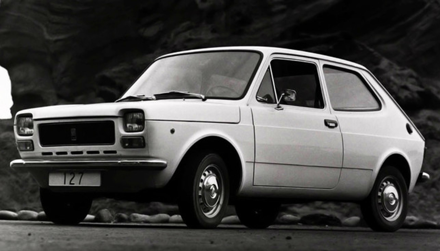 Un pequeño auto de armas tomar