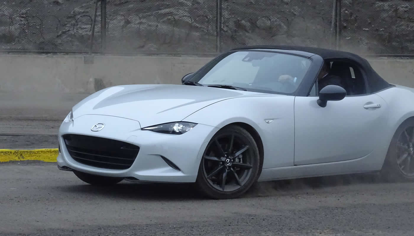 Mazda MX-5: Un nuevo juguete ha llegado