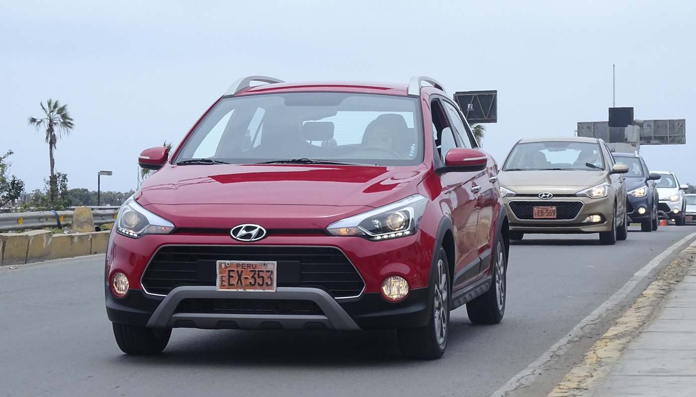 Al volante del nuevo integrante de la familia Hyundai, el i20 Active