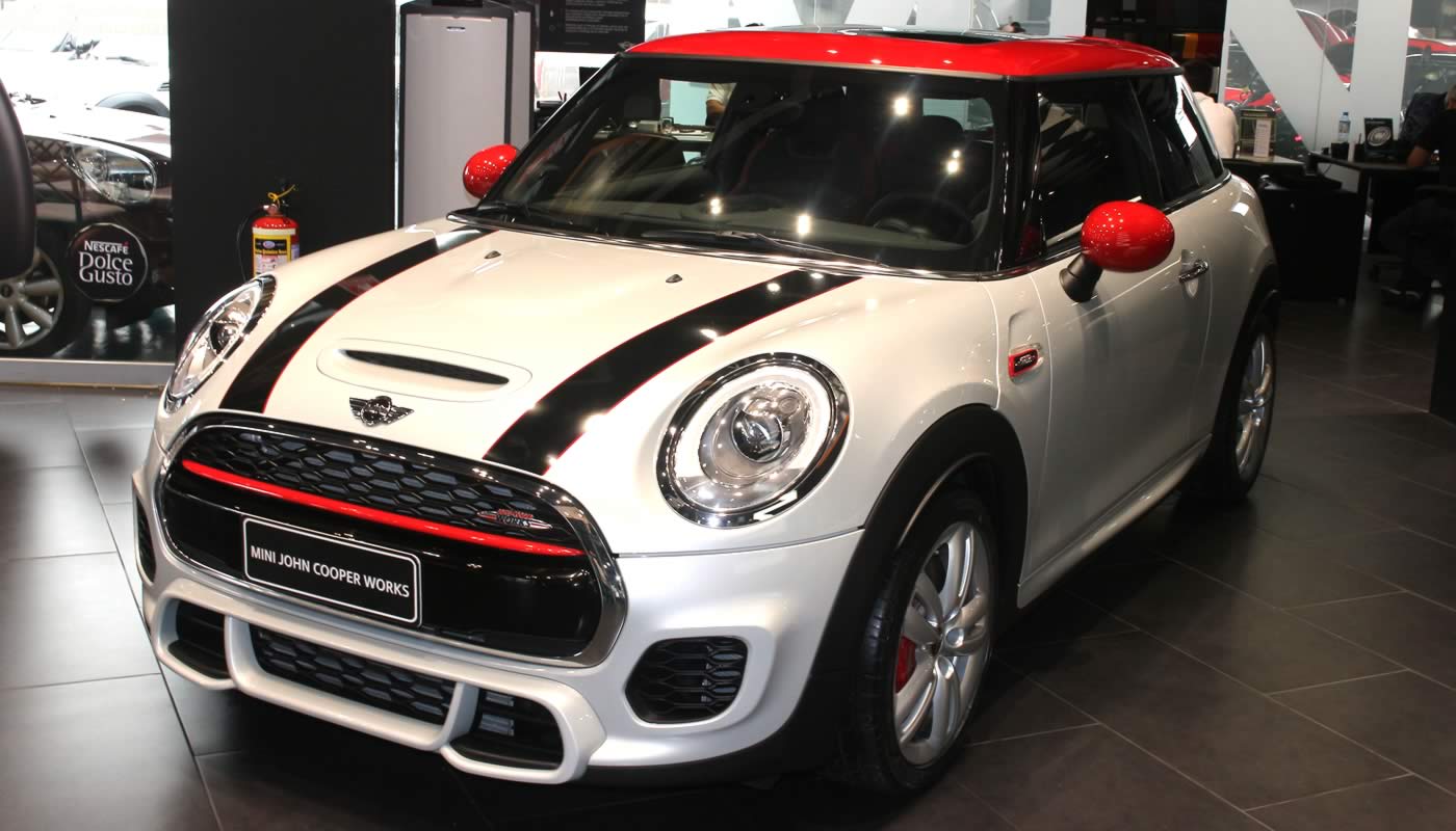 MINI John Cooper Works ya esta disponible en Perú