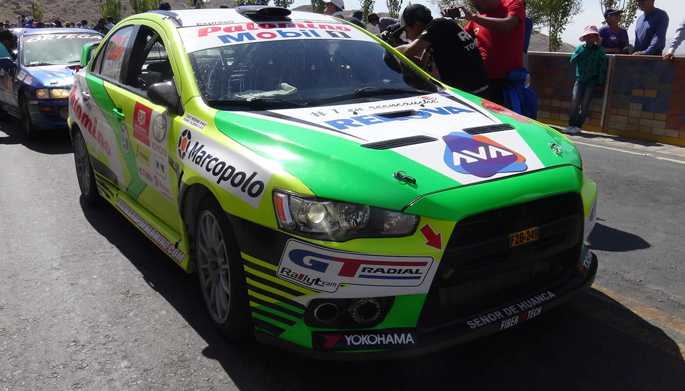 Ronmel Palomino se acerca a Orlandini en el especial Huayllacucho - Santa Lucía