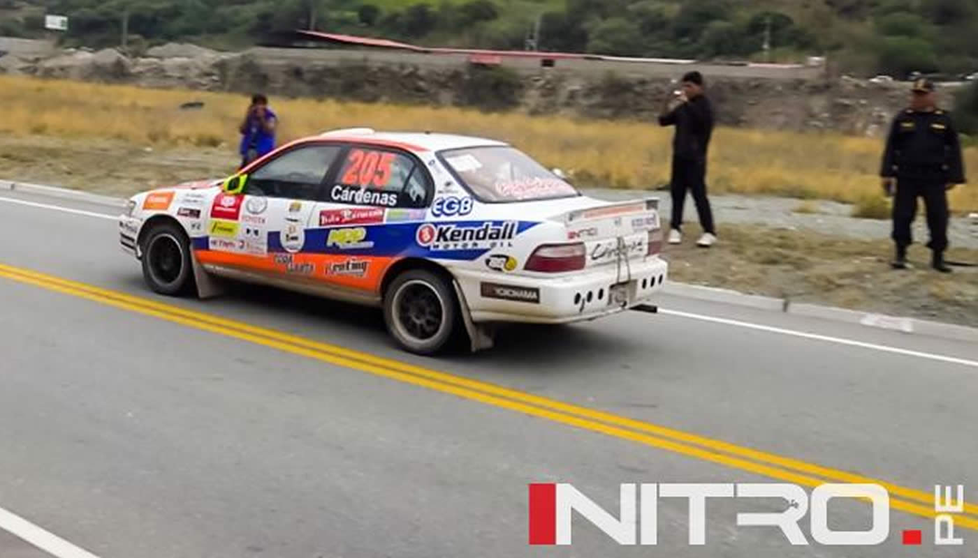 Víctor Cárdenas lidera la S1600 por casi 3 horas de diferencia