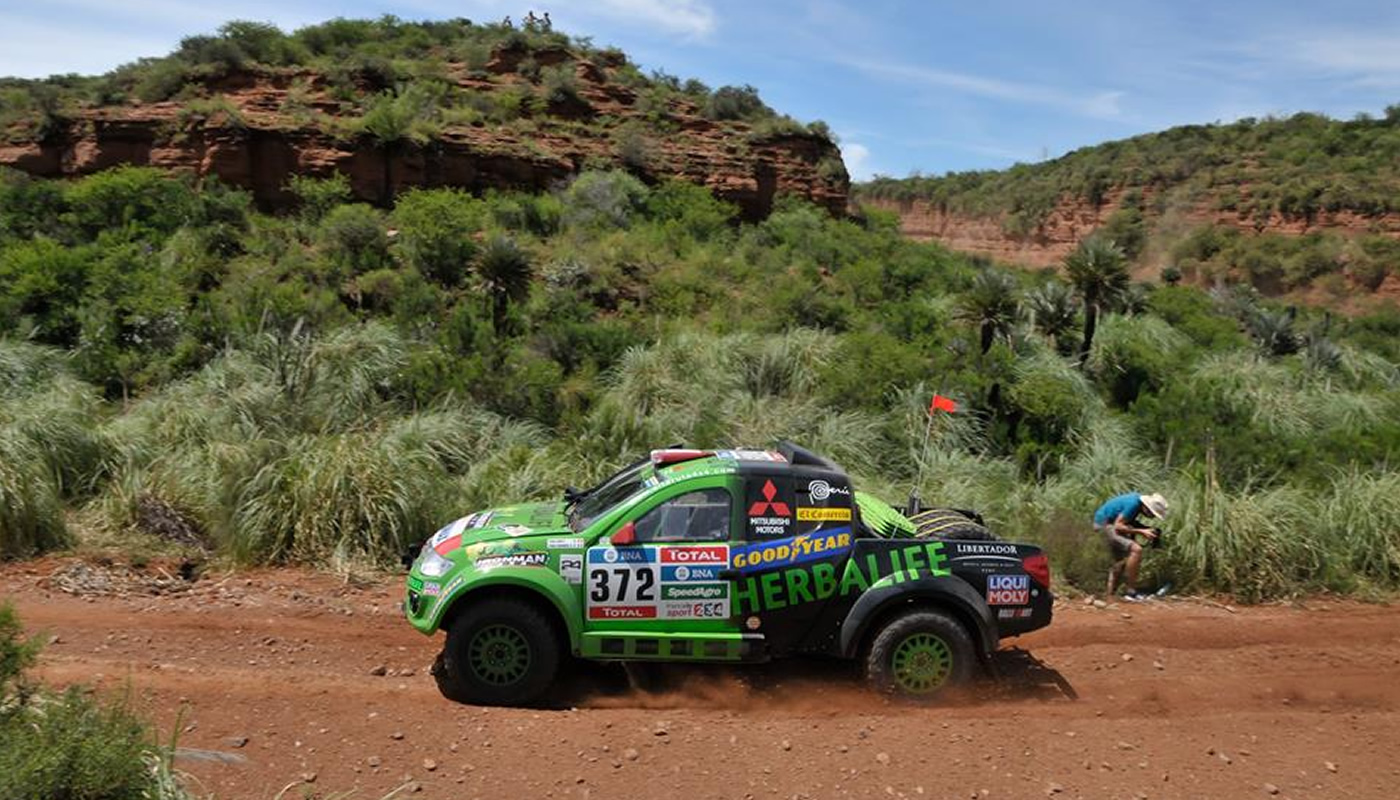 Team peruano Alta Ruta 4x4 abandonó el Rally Dakar 2016 por problemas mecánicos