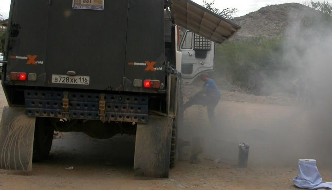 Denuncian por contaminación ambiental a organizadores del Dakar