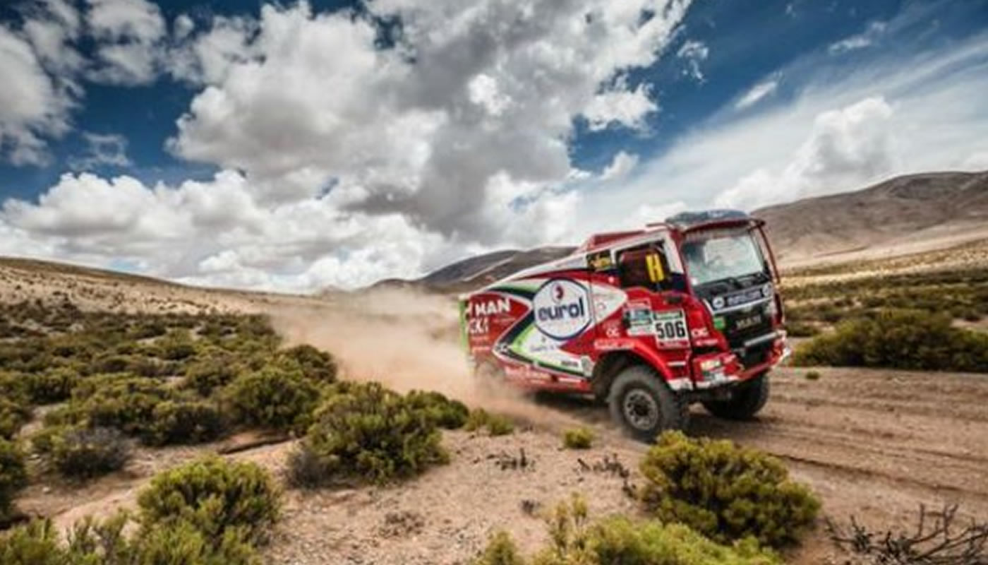 Dakar: Villagra sigue líder en la general, Stacey gana la etapa