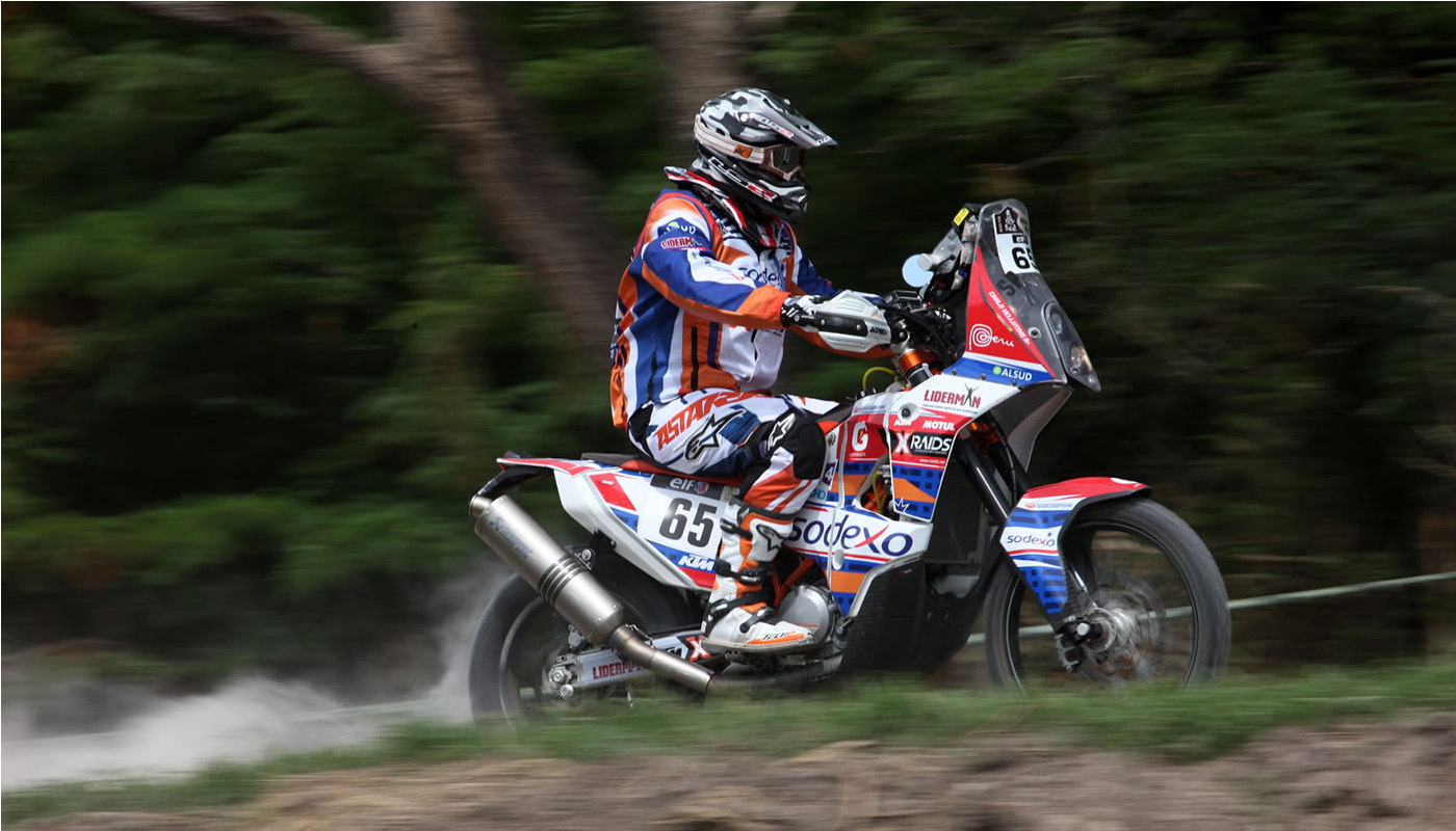 Carlo Vellutino recibió severa penalización pero sigue en competencia junto a compatriotas