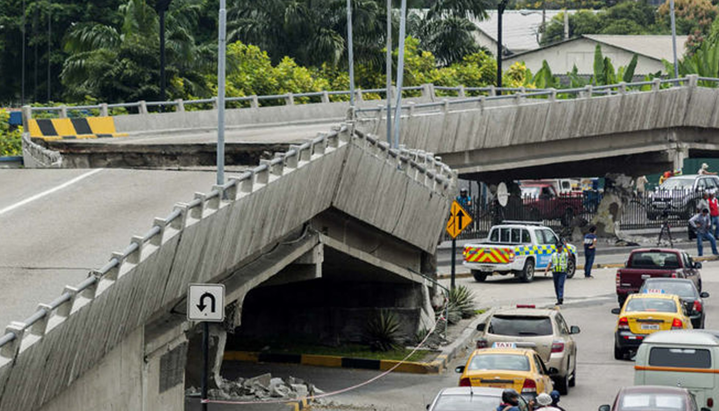 ¿Cómo protegernos de un sismo dentro de un vehículo?