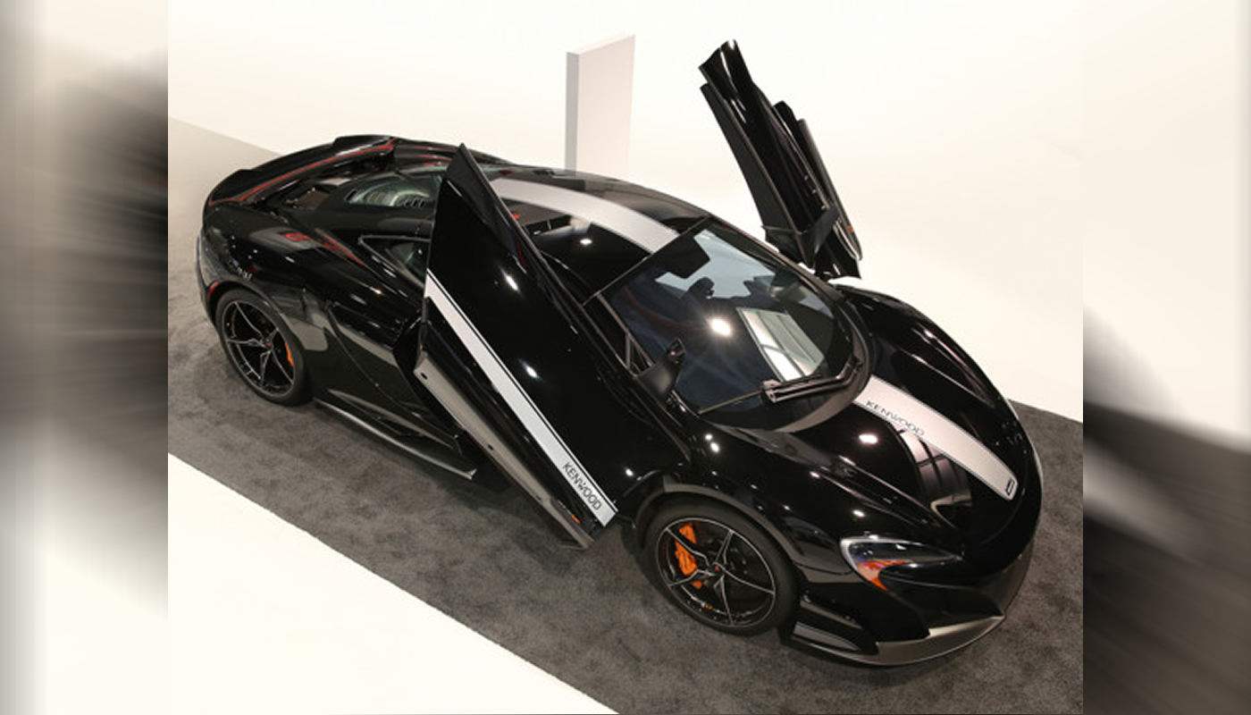 McLaren 675 LT JVCKenwood celebra 25 años de colaboración
