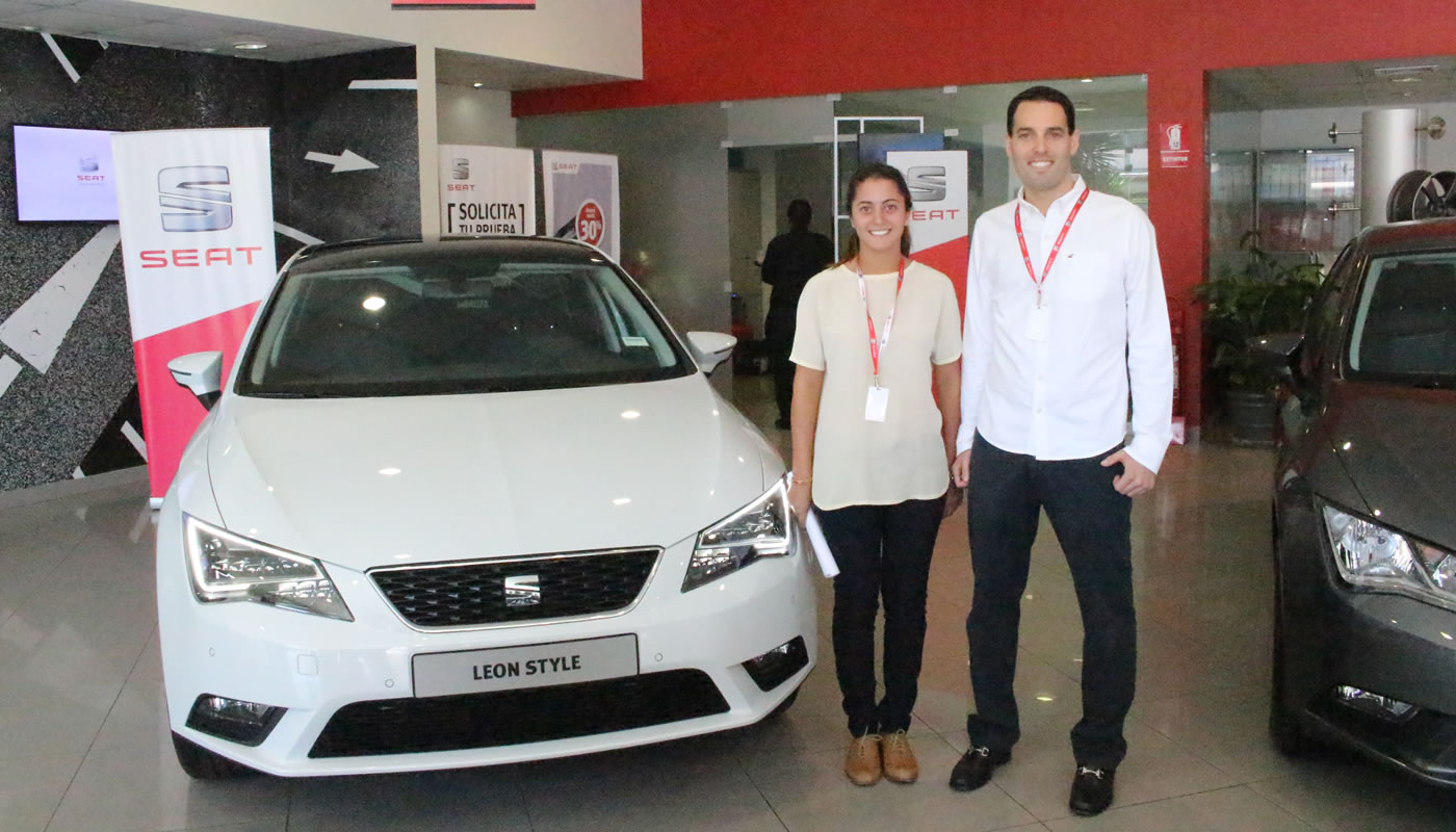 SEAT León suelto en Lima