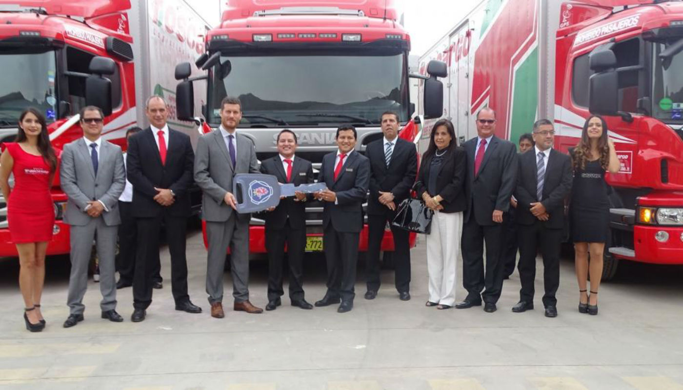 Flota de 12 unidades Scania fue entregada a Toscano