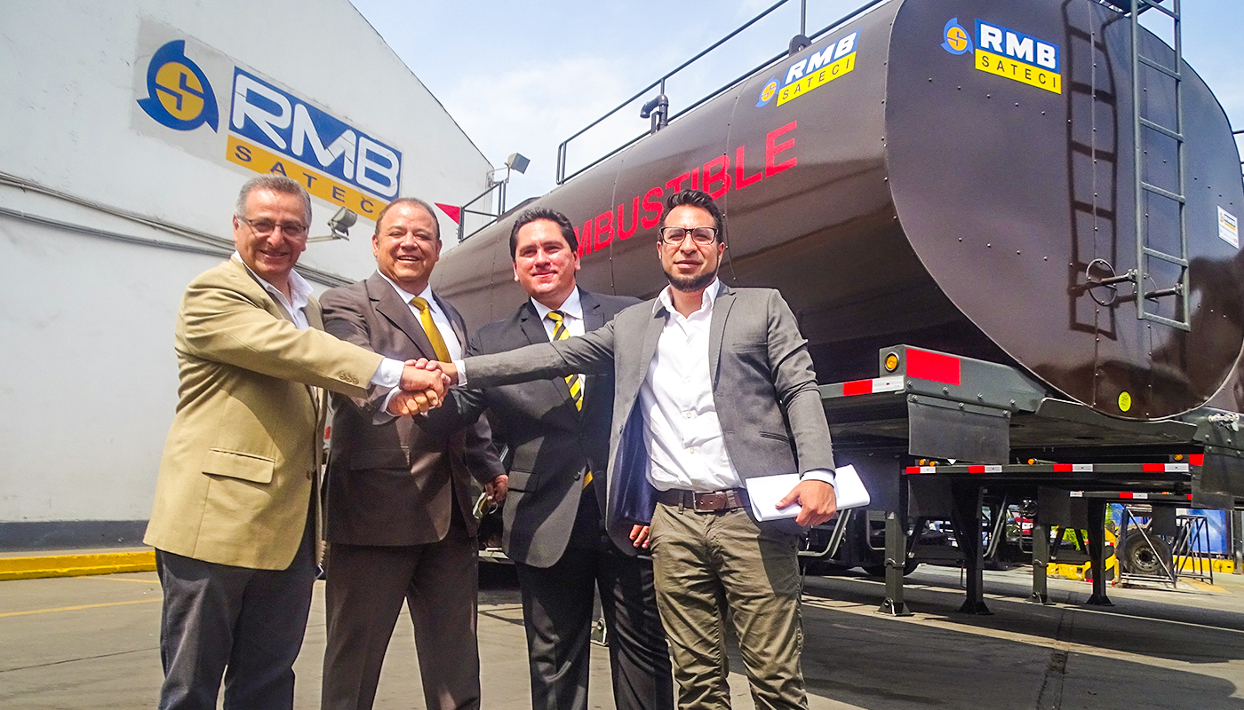 RMB SATECI entrega flota de 10 semiremolques cisternas a EMCOPESA