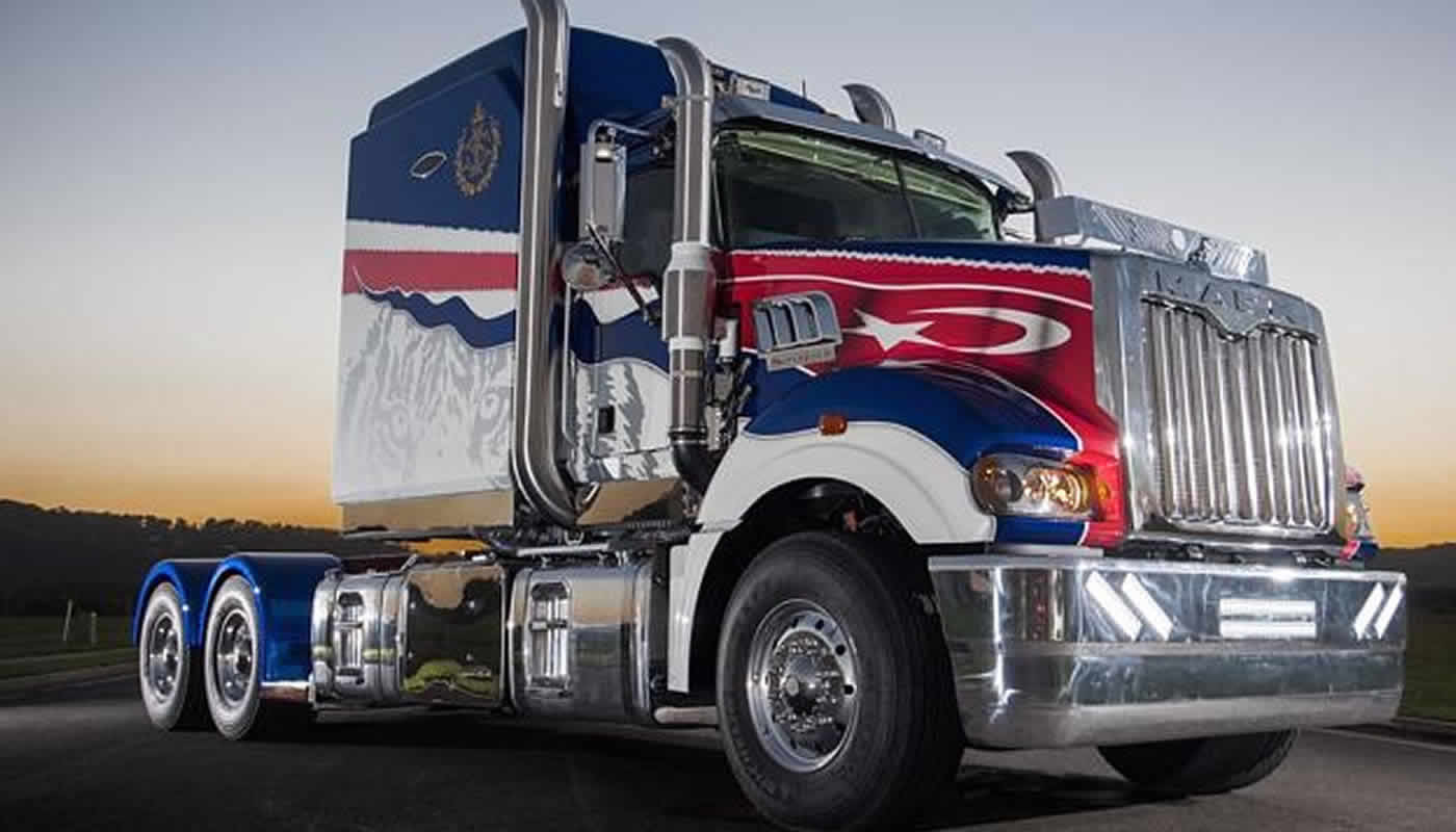 Puro lujo: Camión de sultán es el más lujoso del mundo