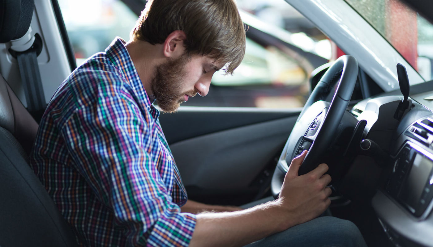¿Pestañeas mientras manejas? Lee el siguiente artículo