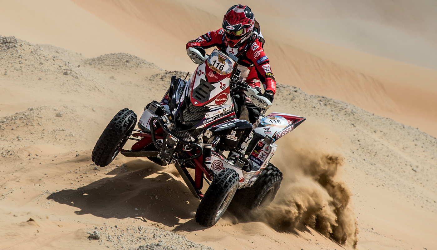 Alexis Hernández en el top 10 del Abu Dhabi Desert Challenge