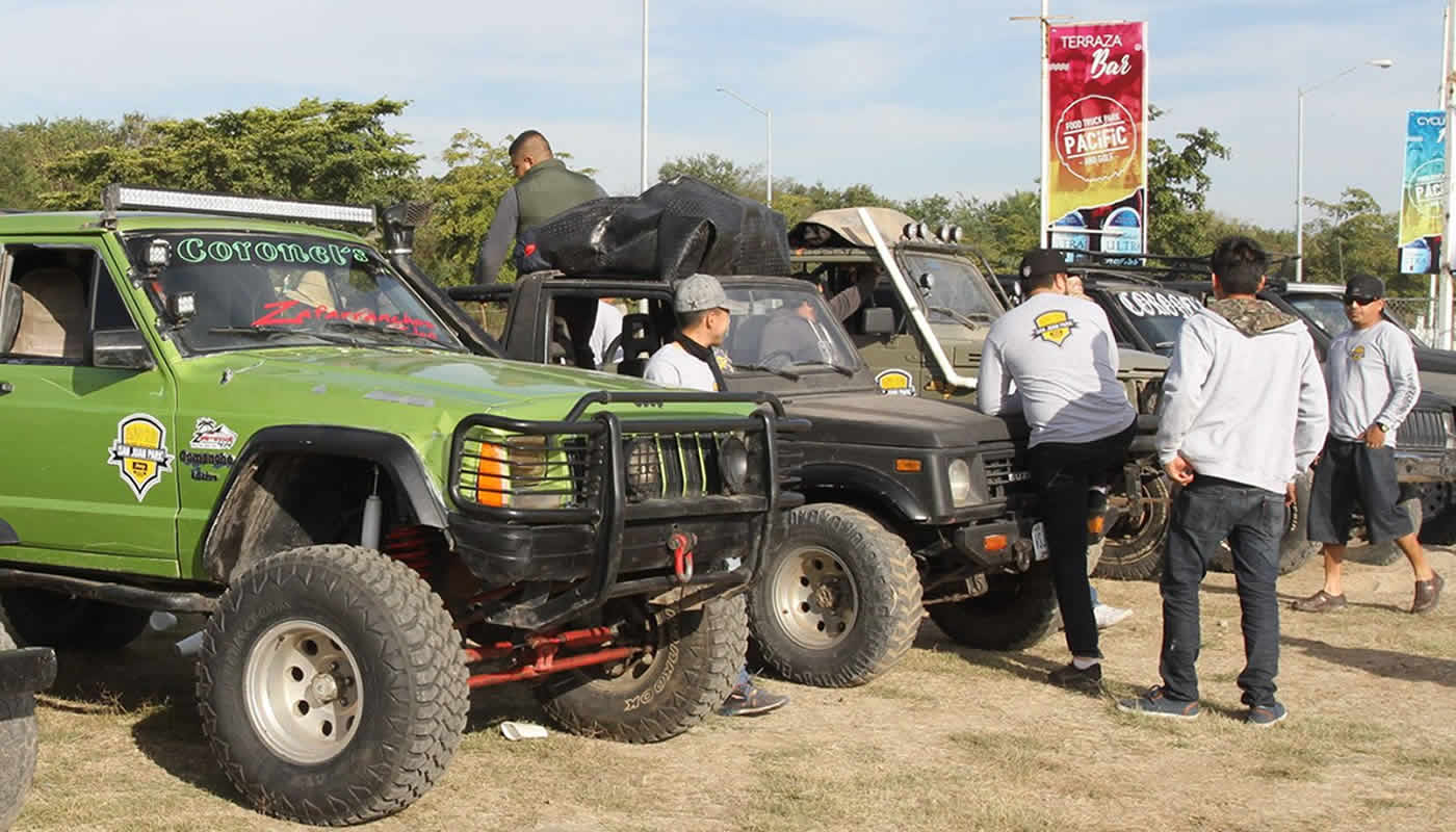 ¿Quieres practicar conducción off road? Puedes hacerlo en estos lugares
