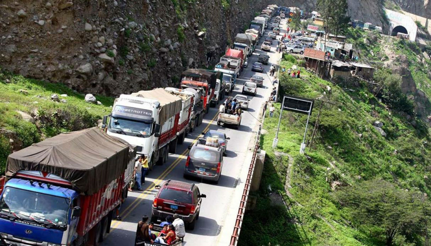 Estos son los límites de velocidad máximos permitidos en las carreteras peruanas