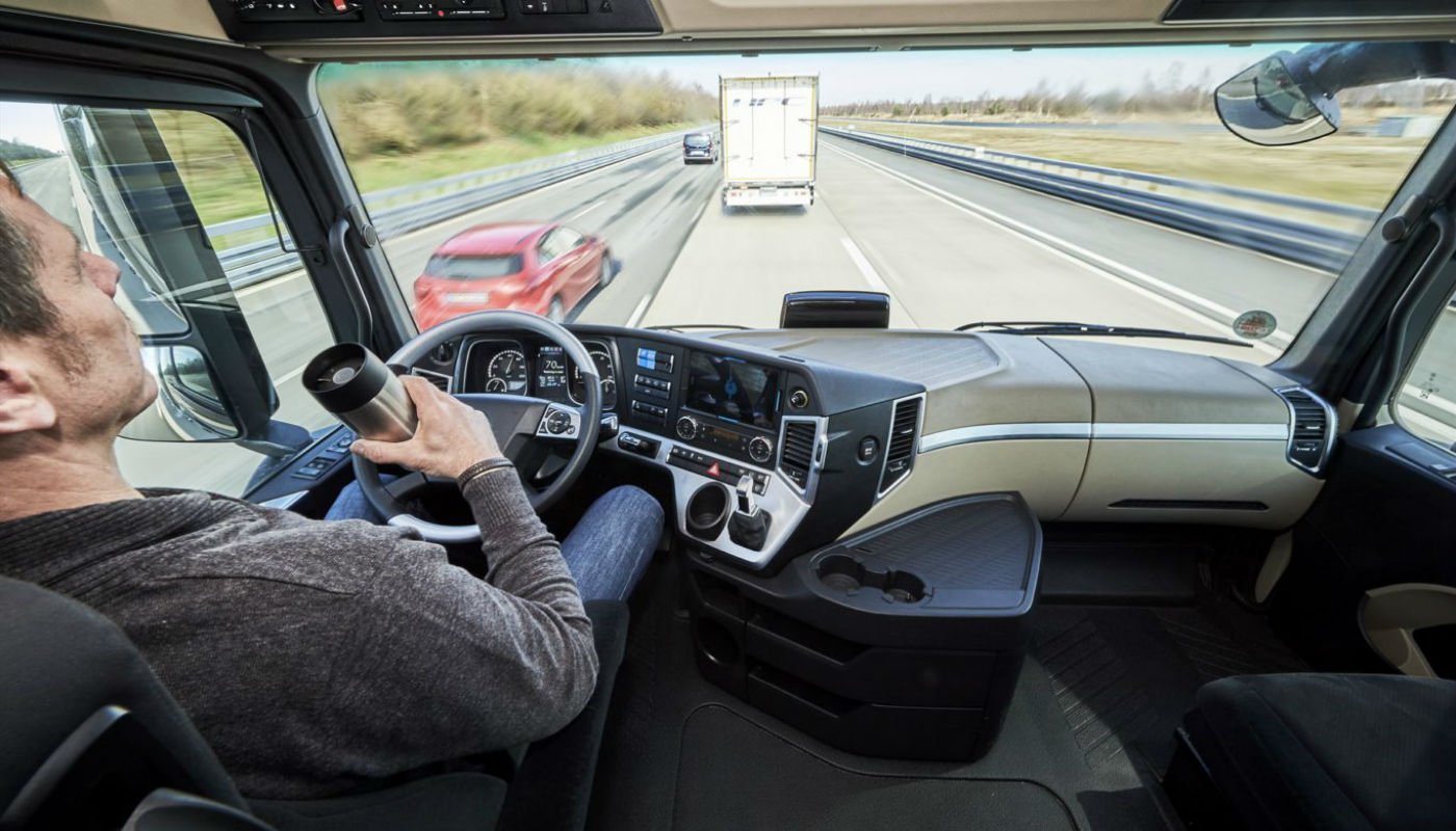 Seguridad y conectividad: Dos pilares fundamentales en los camiones