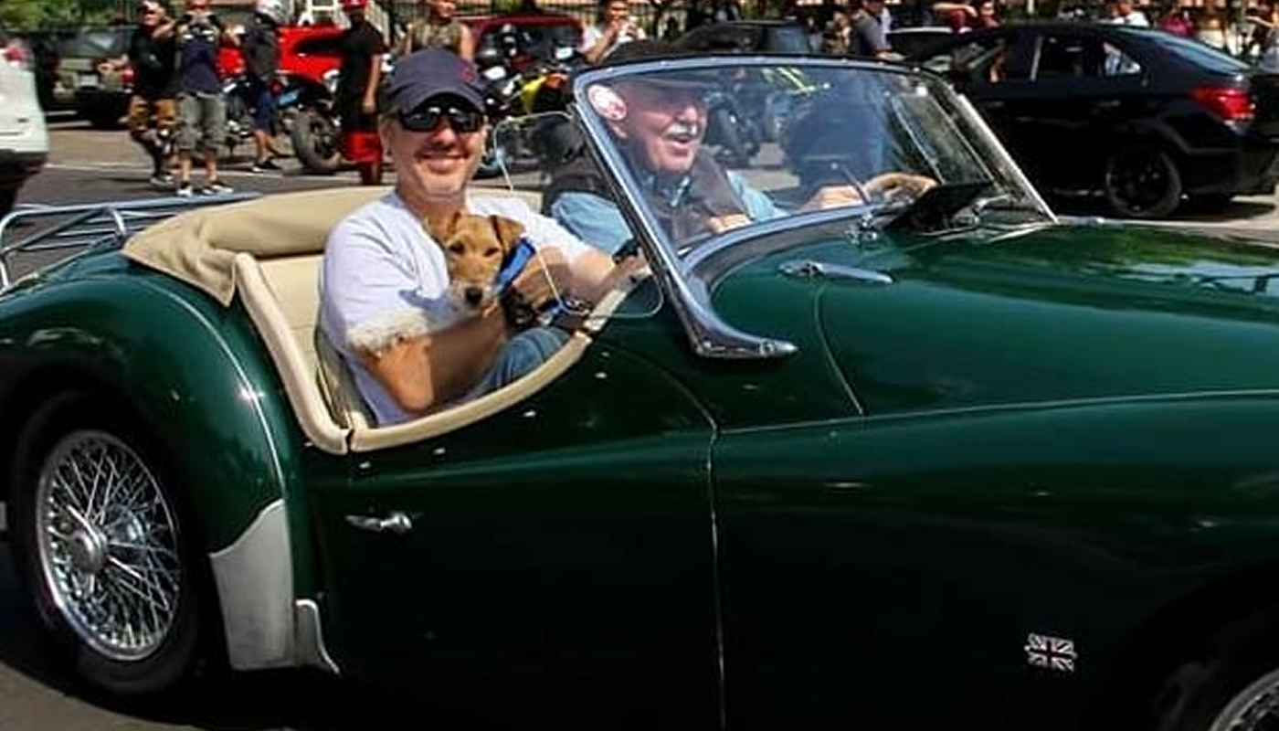 Actualmente la caravana de autos clásicos más larga del Perú es de 201 coches.