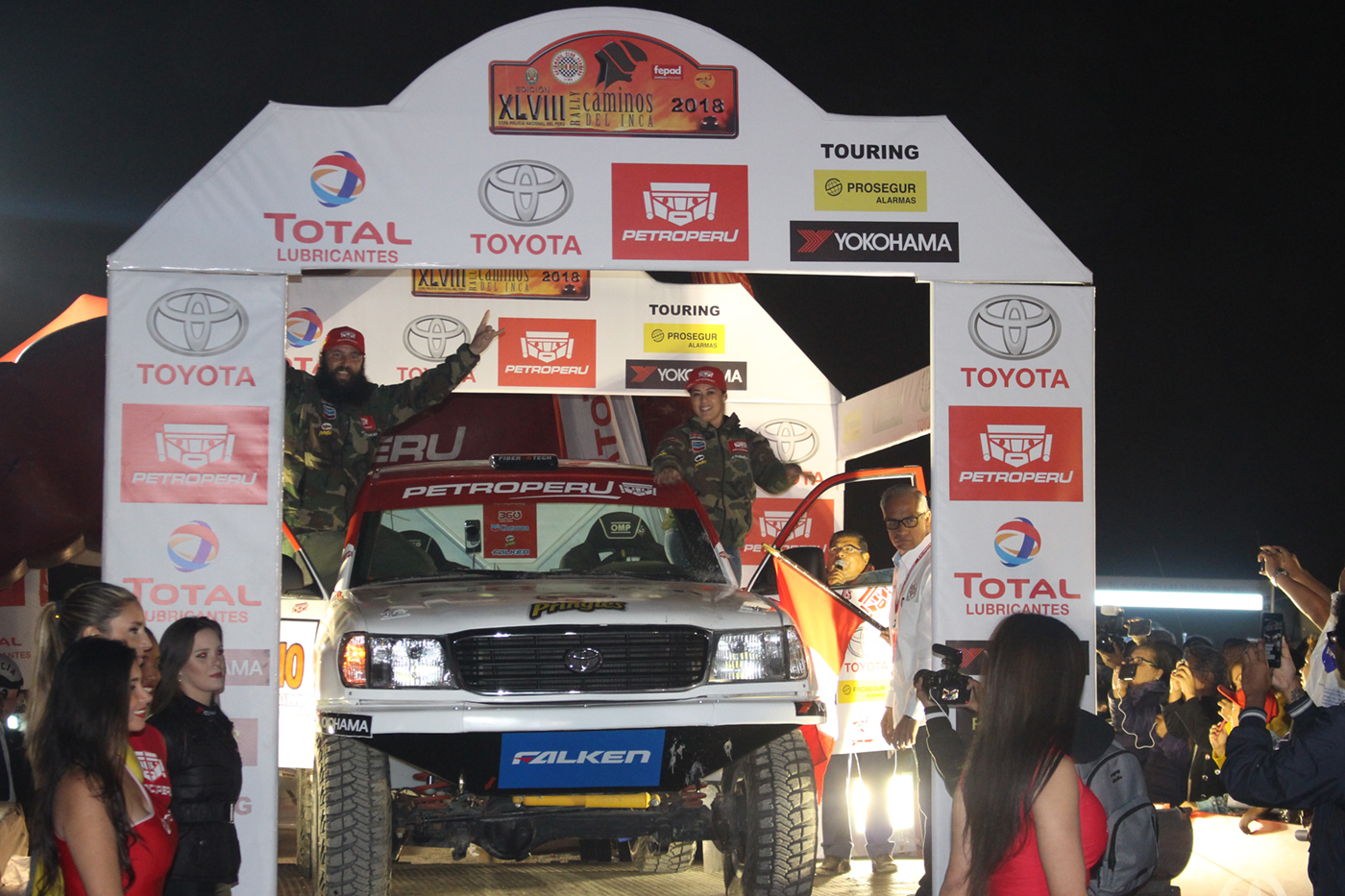 Partida simbólica en la Costa Verde fue toda una fiesta