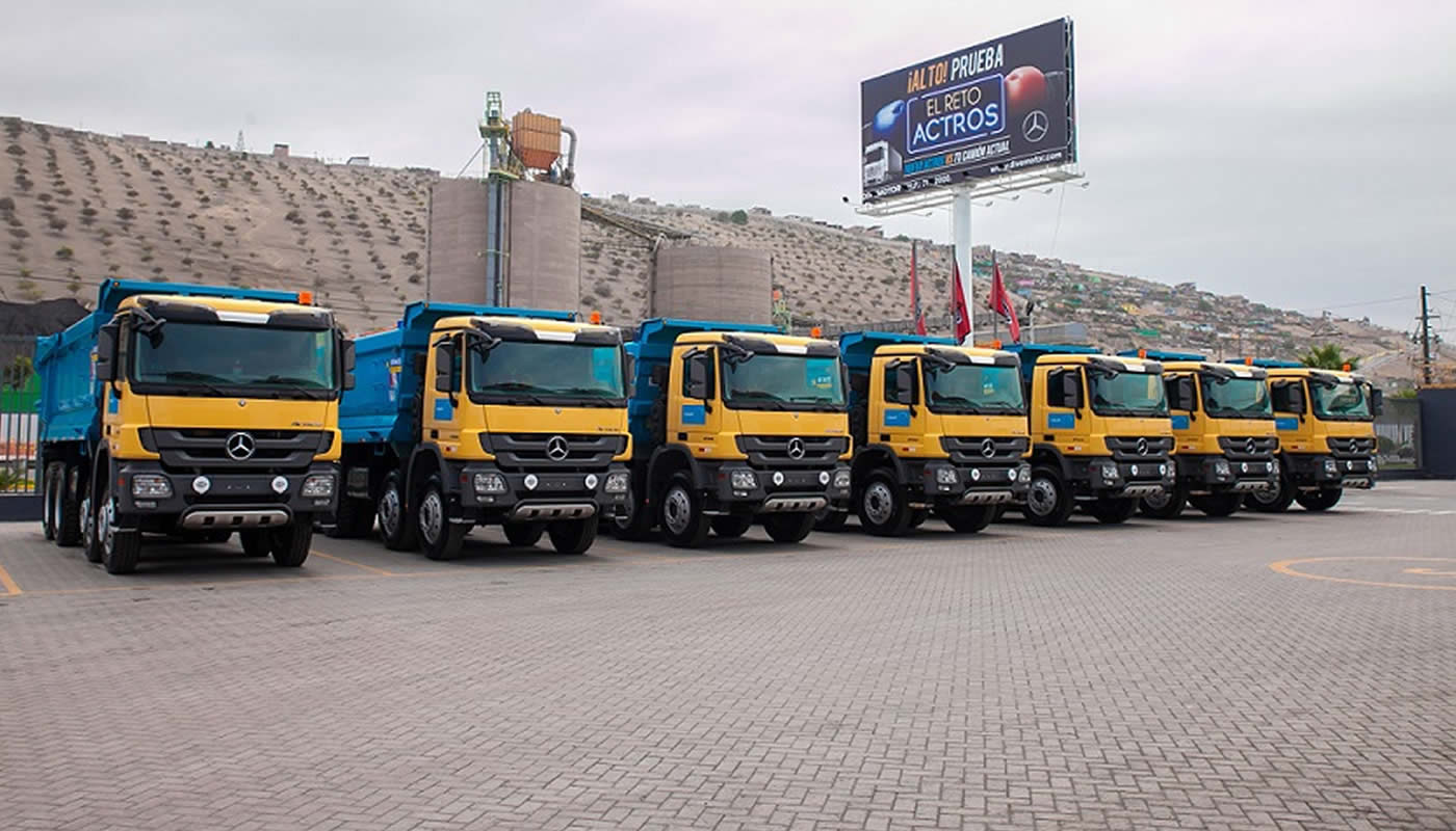 Divemotor hace entrega de flota de volquetes a Cosapi