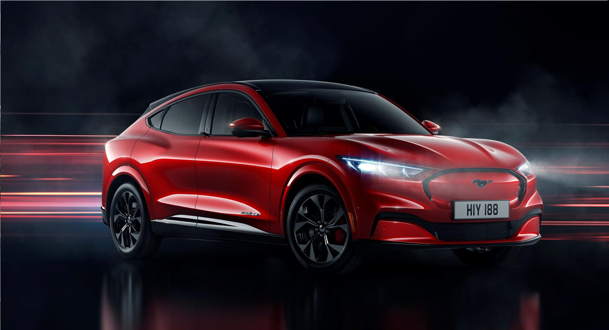 Ford Mustang Mach E: la SUV eléctrica de Ford que recibe toda la herencia ‘Mustang’